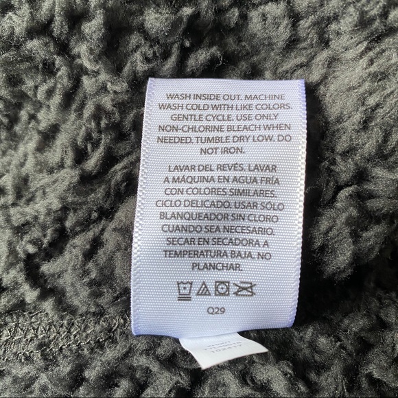 Black Sherpa Pullover Hoodie NWT - Picture 12 of 12